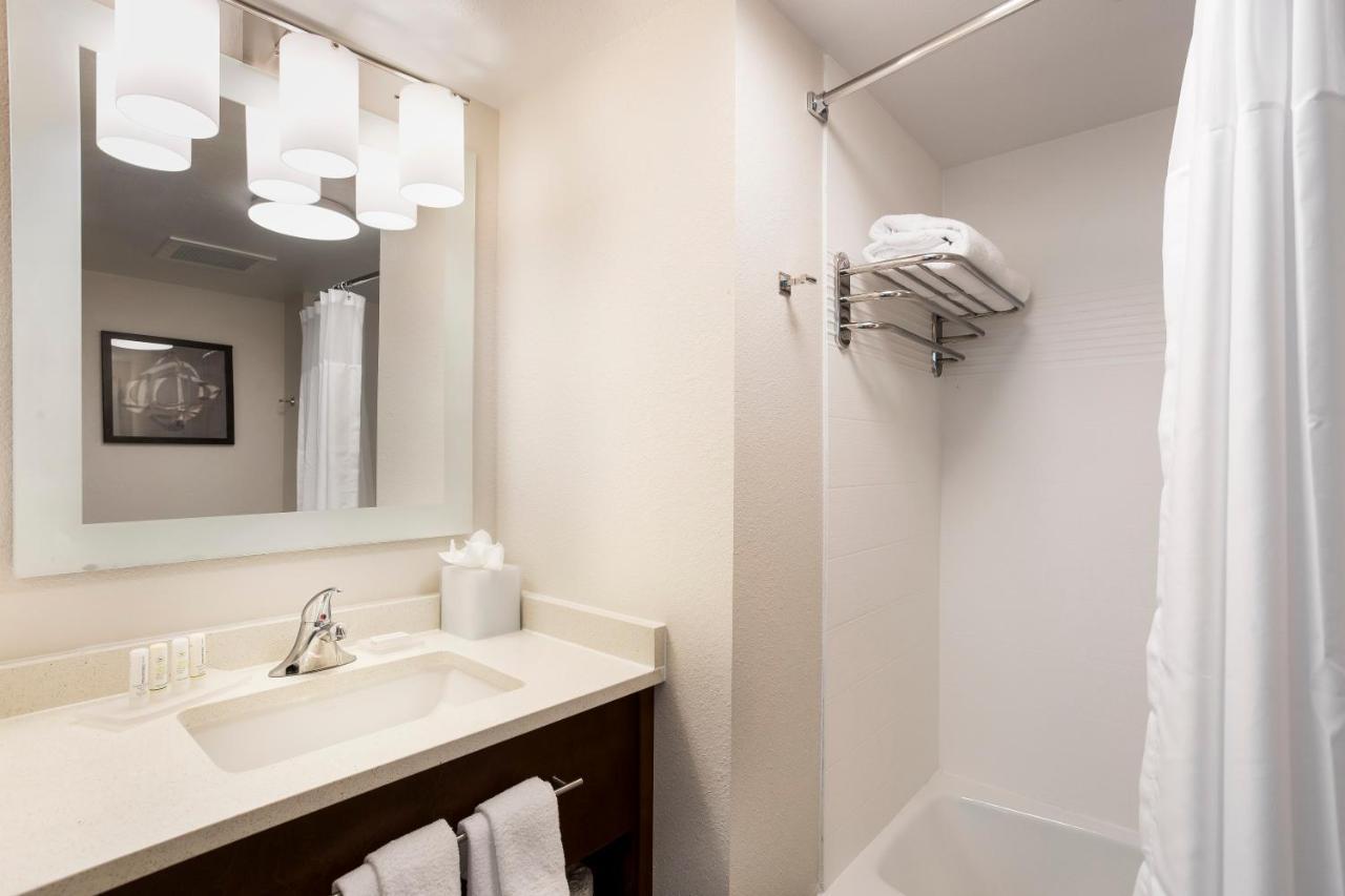 Towneplace Suites By Marriott San Mateo Foster City Eksteriør bilde