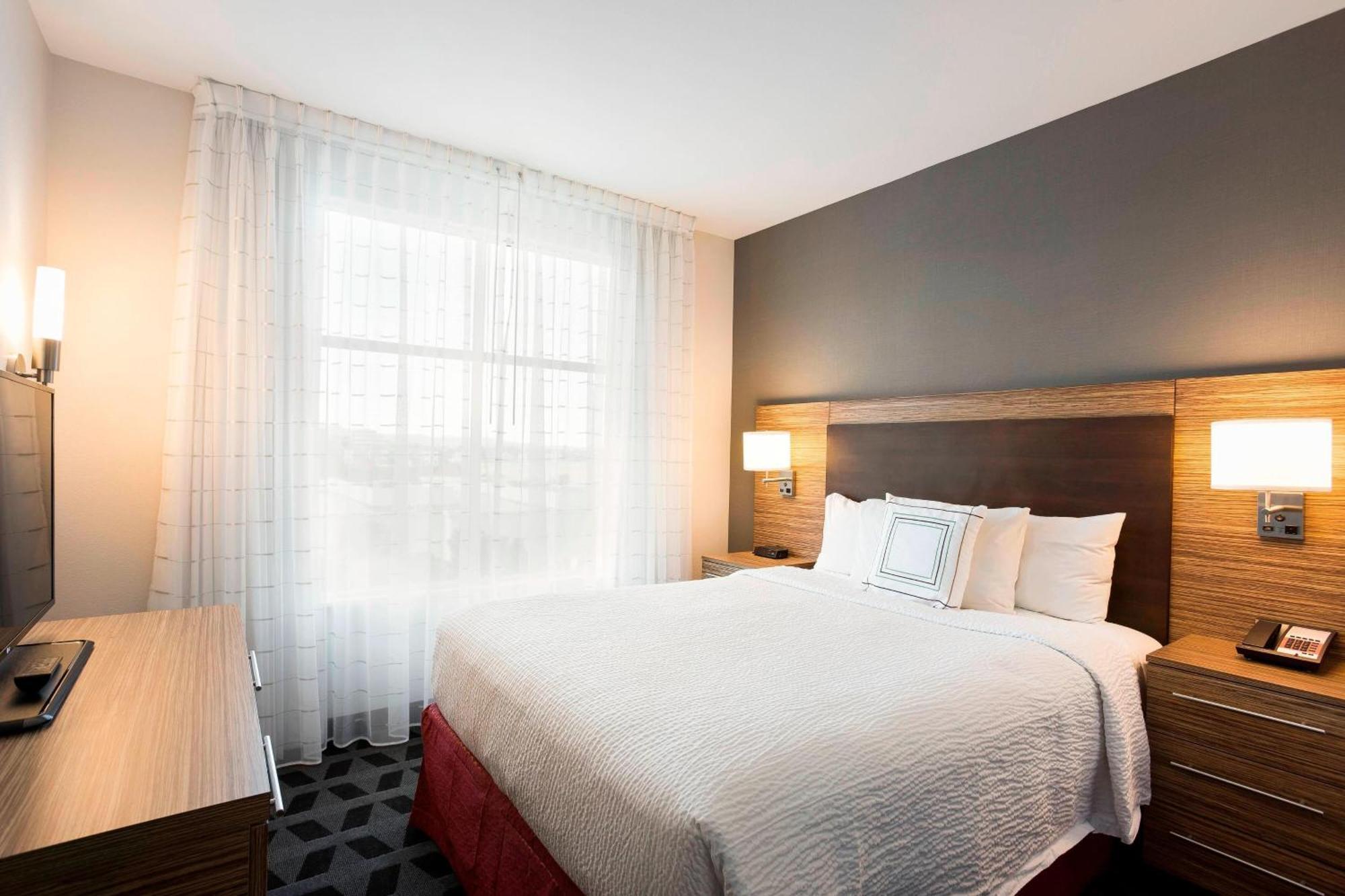 Towneplace Suites By Marriott San Mateo Foster City Eksteriør bilde