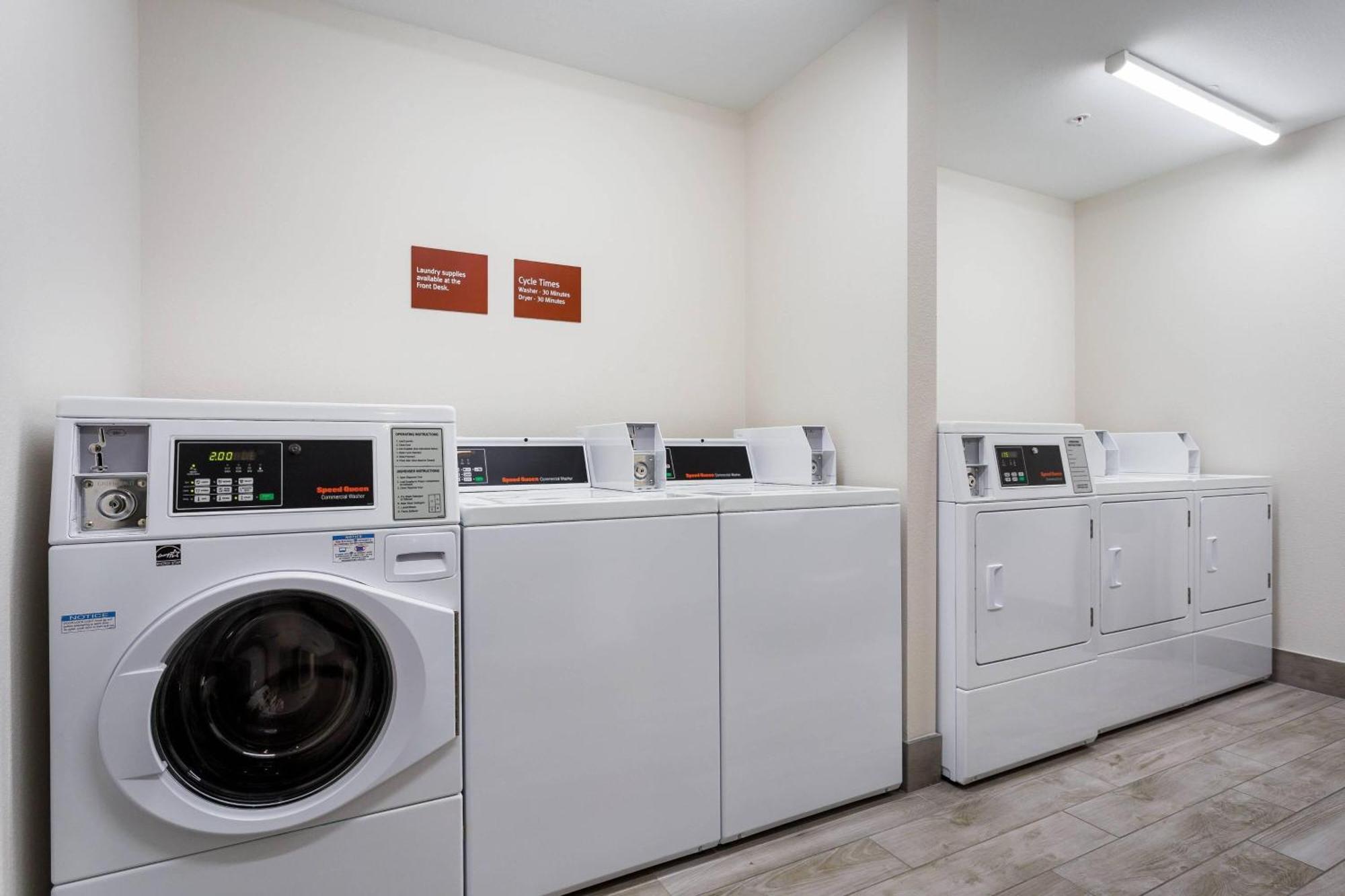 Towneplace Suites By Marriott San Mateo Foster City Eksteriør bilde