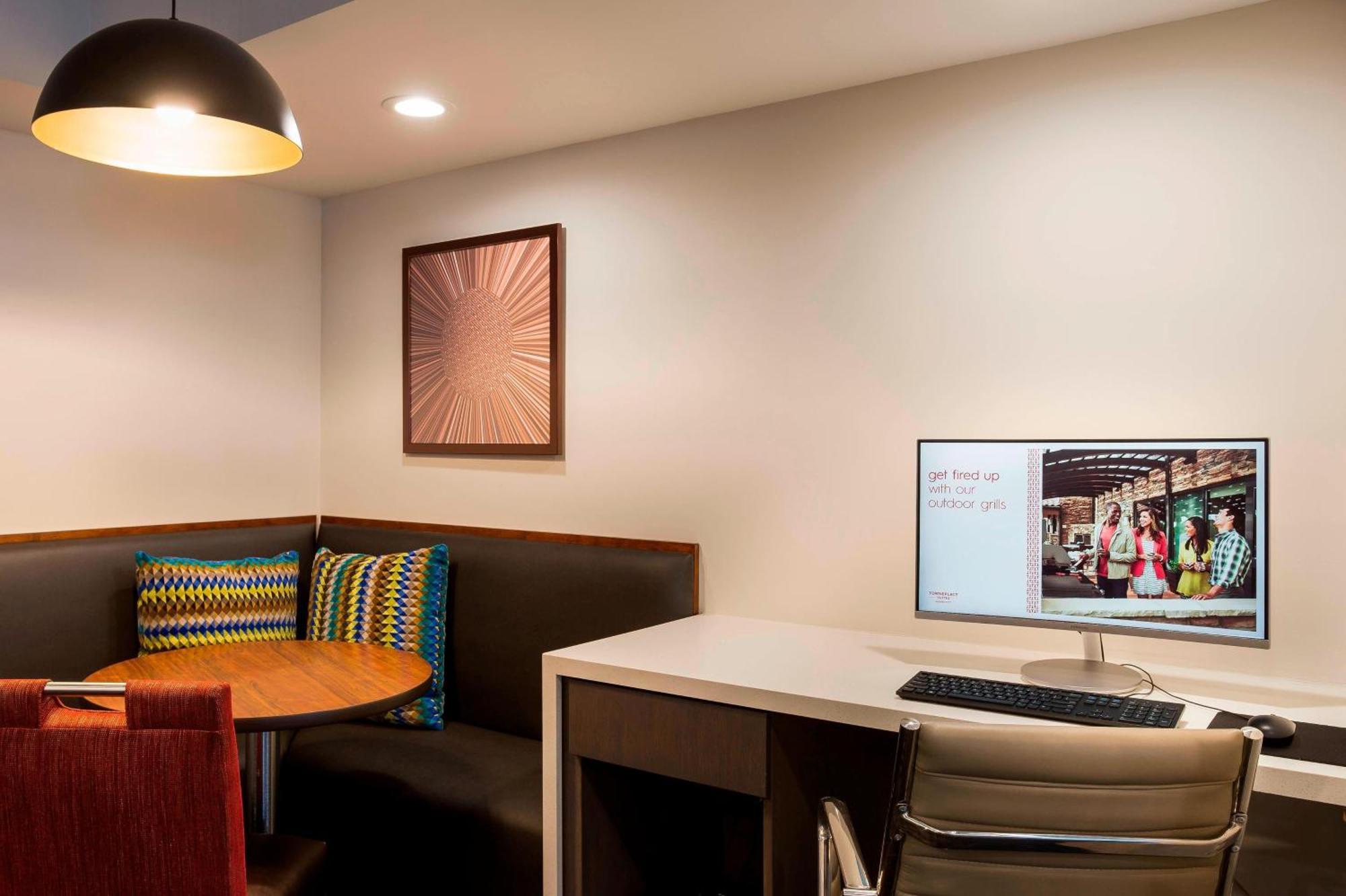 Towneplace Suites By Marriott San Mateo Foster City Eksteriør bilde