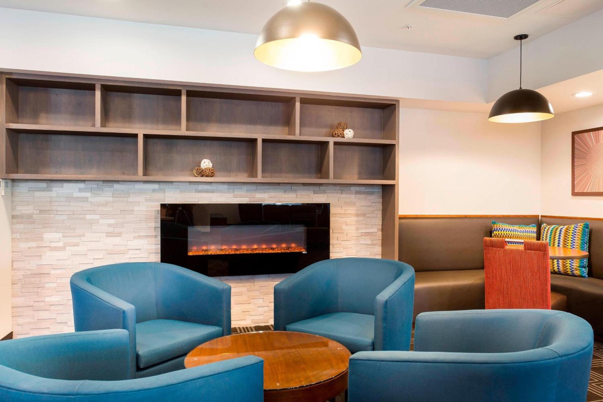 Towneplace Suites By Marriott San Mateo Foster City Eksteriør bilde